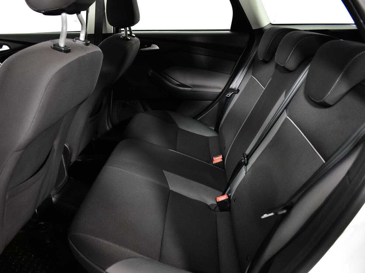 Форд Фокус б/у, 2015, Механическая. Фото: #9