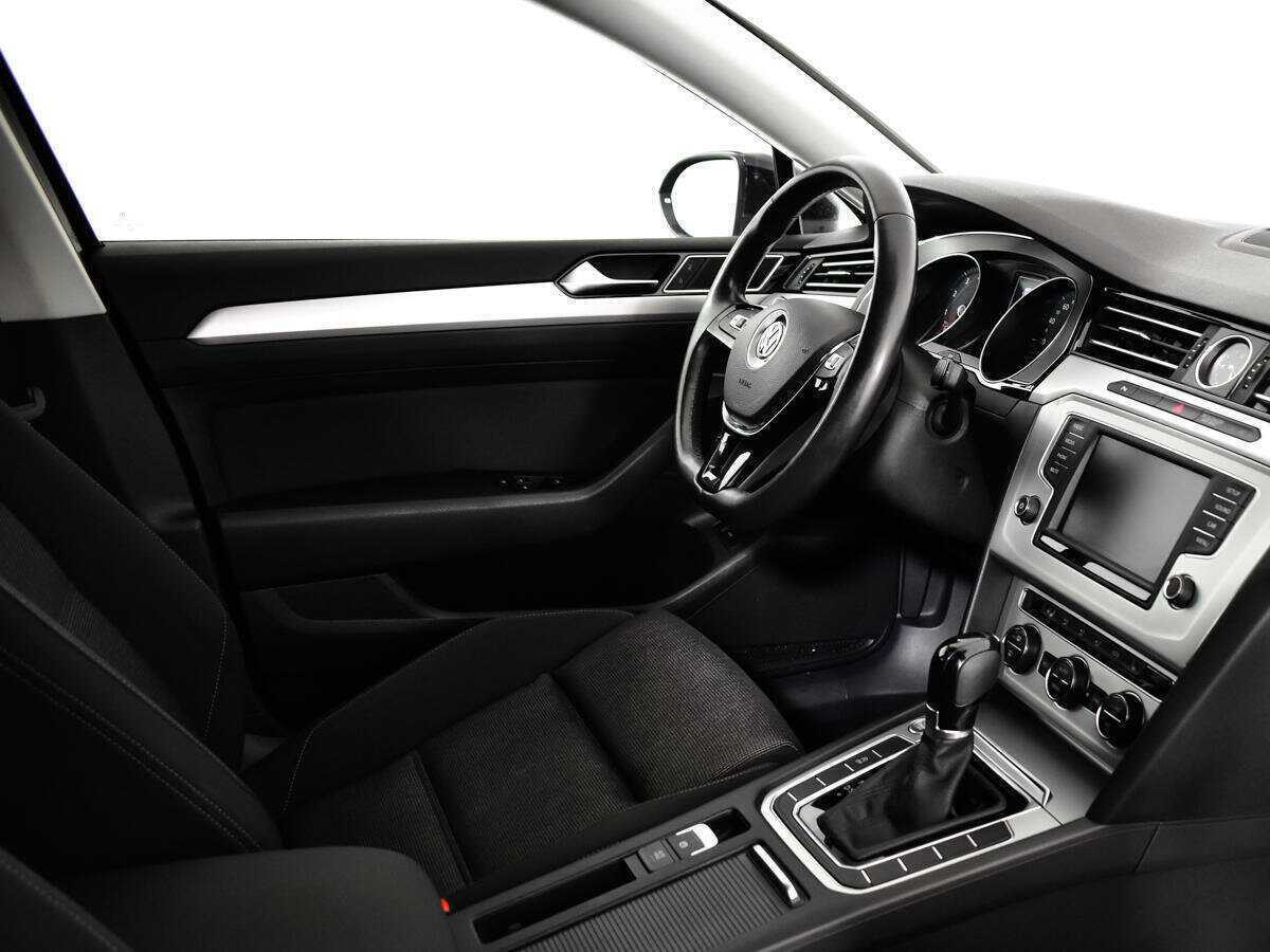 Фольксваген Пассат б/у, 2016, Роботизированная. Фото: #4