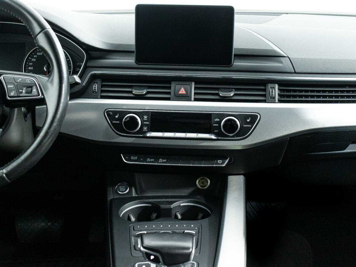 Audi A4 б/у, 2016, Роботизированная. Фото: #13