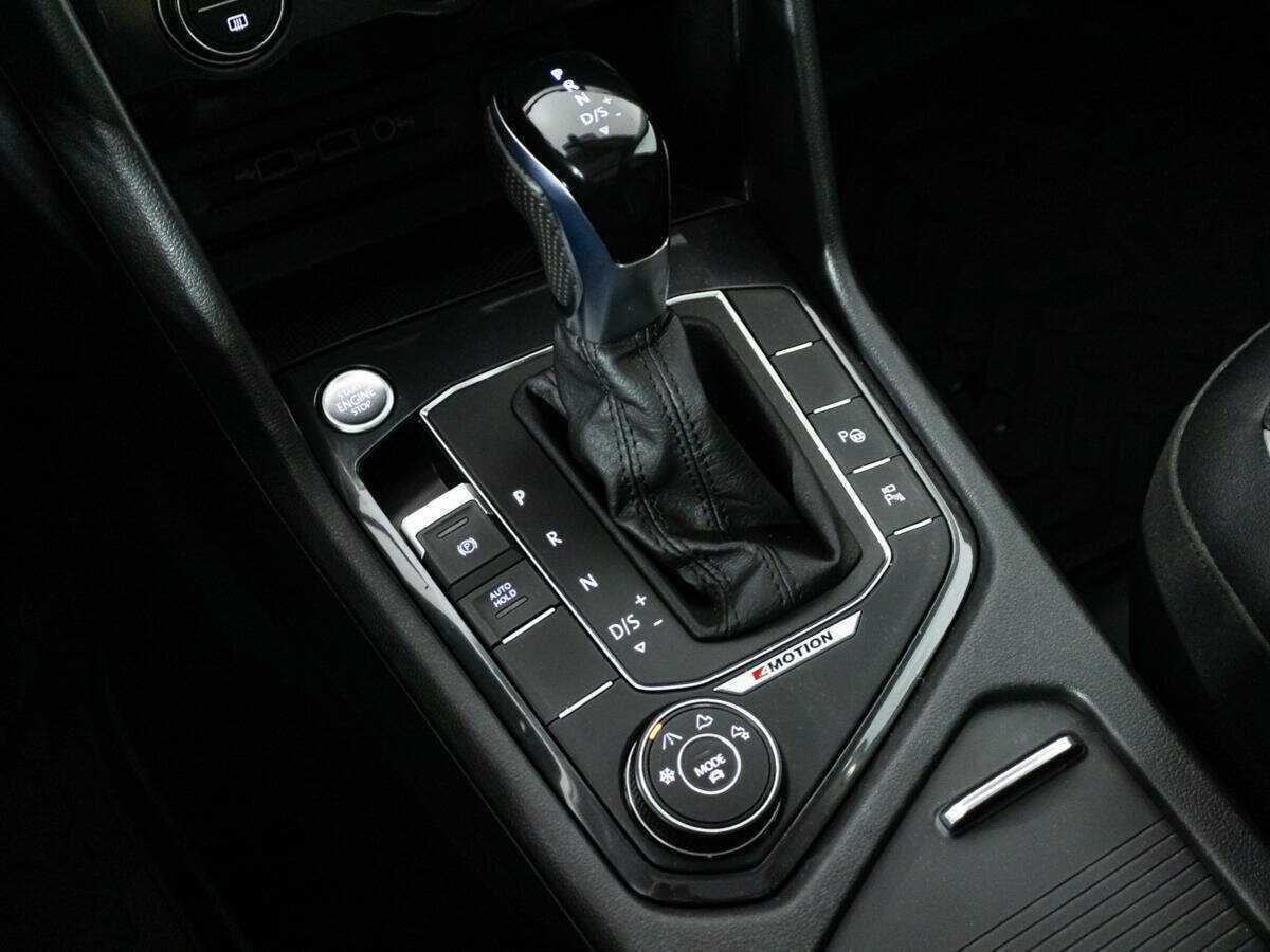 Volkswagen Tiguan б/у, 2018, Роботизированная. Фото: #19