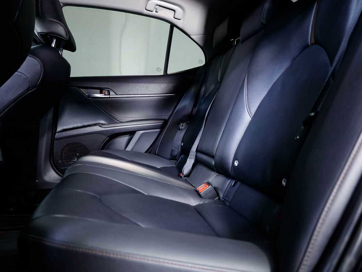 Toyota Camry б/у, 2020, Автоматическая. Фото: #11