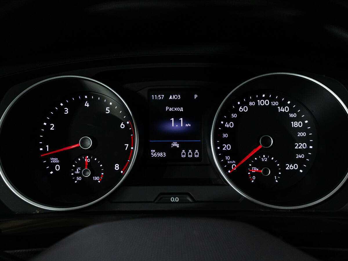 Volkswagen Tiguan б/у, 2021, Роботизированная. Фото: #11