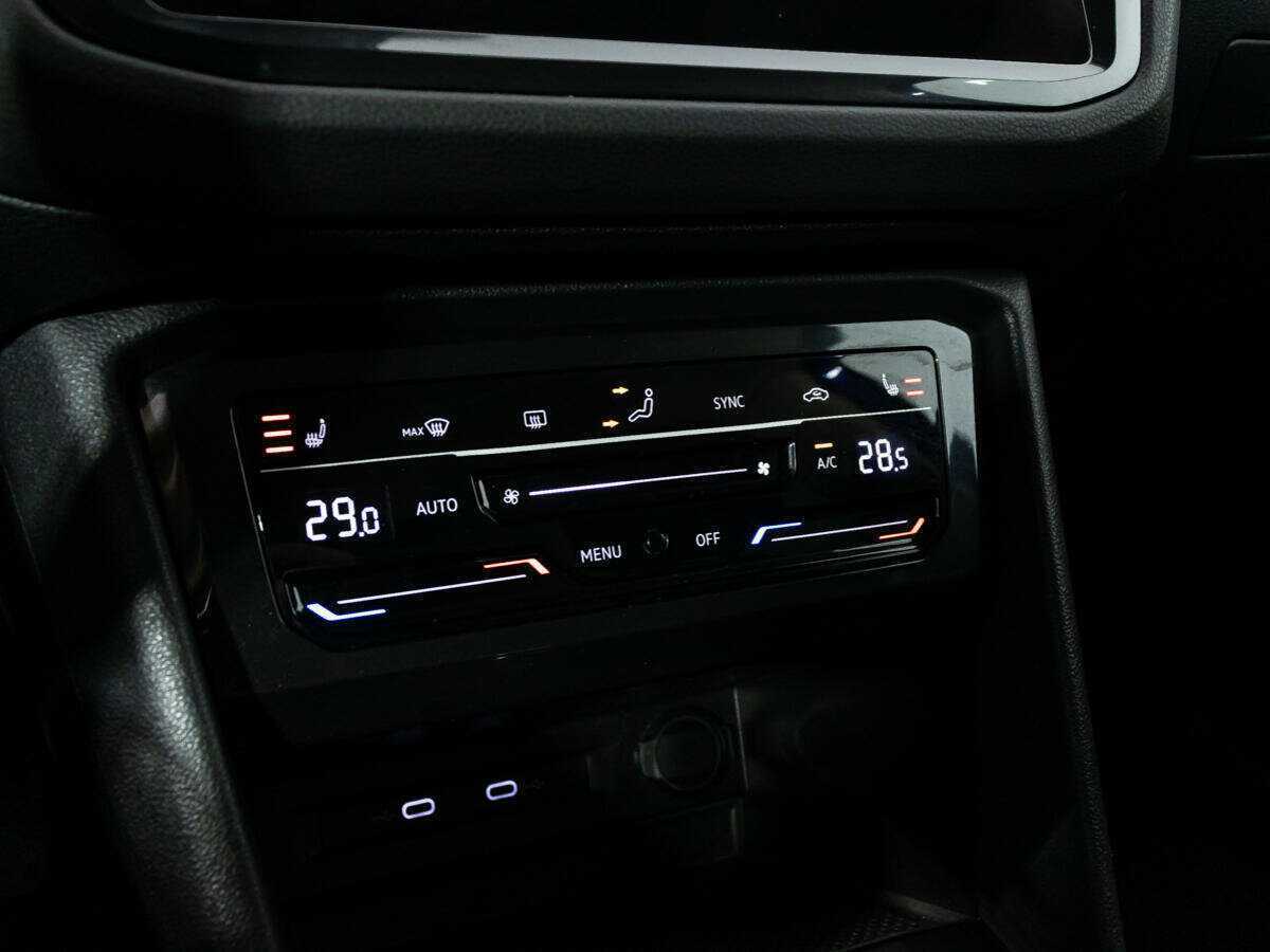 Volkswagen Tiguan б/у, 2021, Роботизированная. Фото: #16