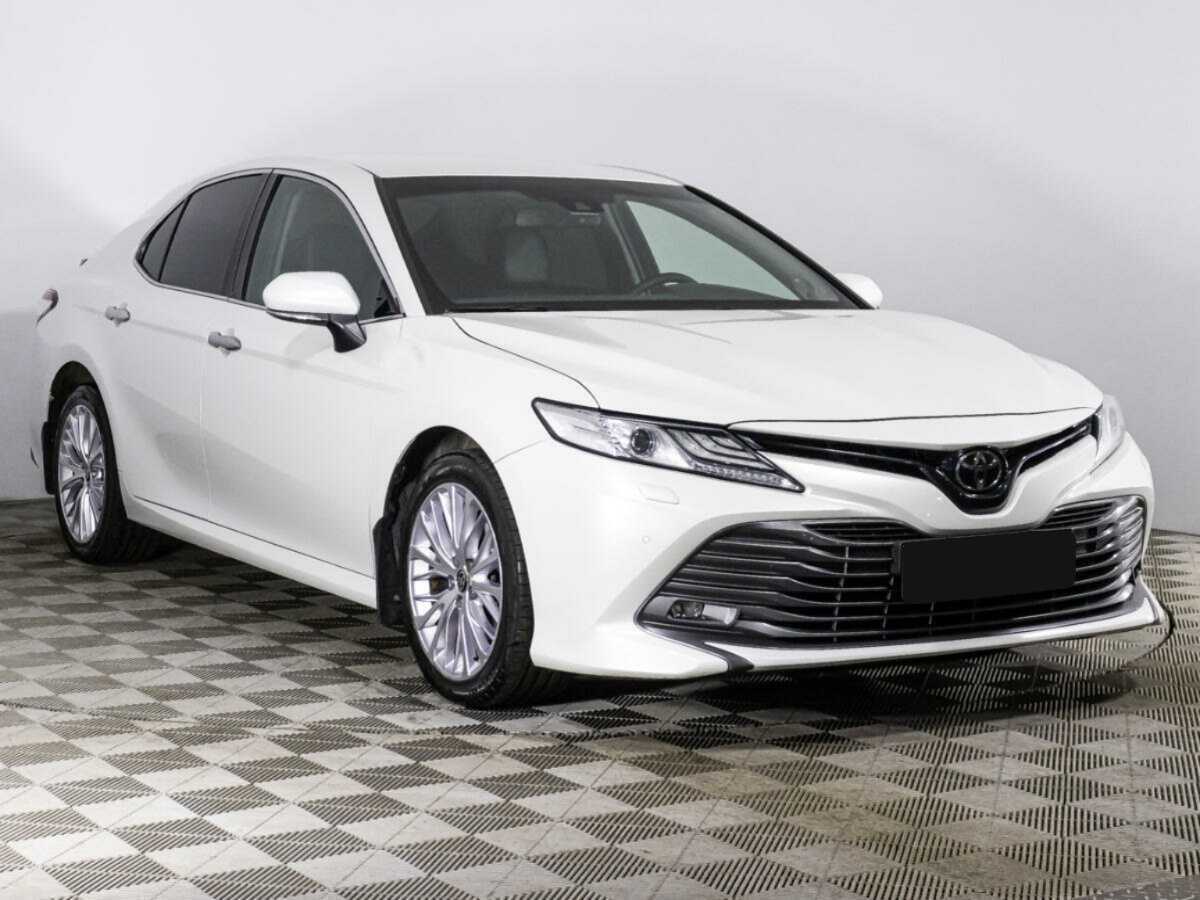 Toyota Camry б/у, 2020, Автоматическая. Фото: #2