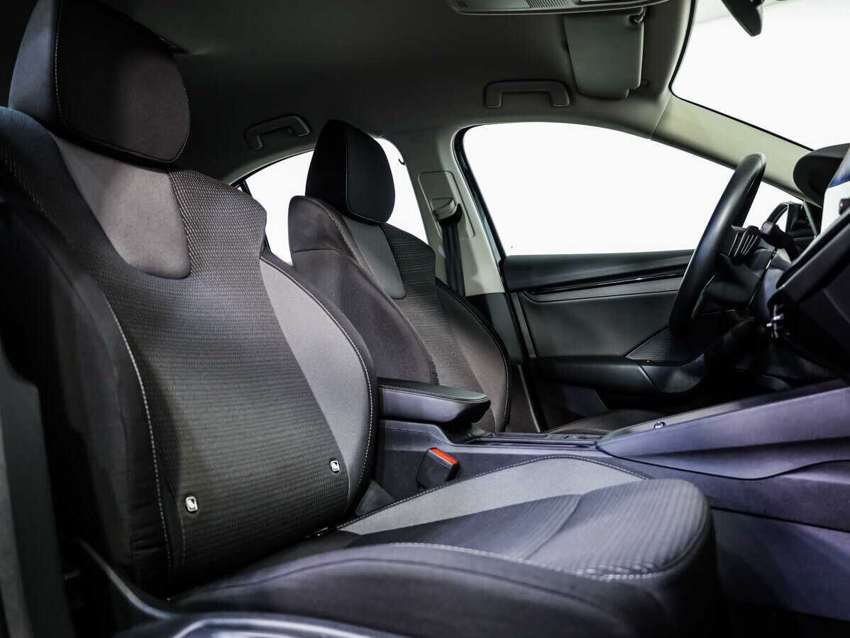 Skoda Octavia б/у, 2021, Роботизированная. Фото: #10