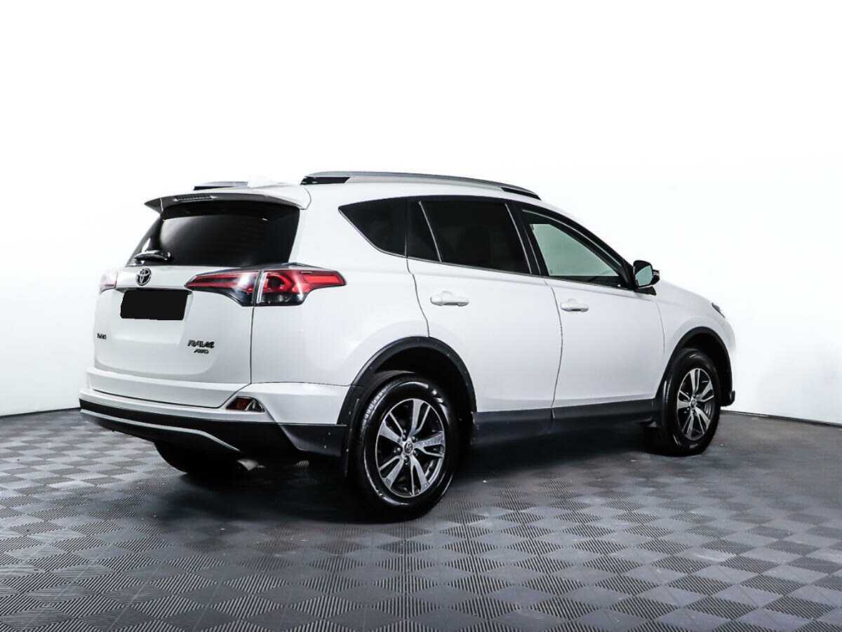 Тойота Рав4 б/у, 2017, Автоматическая. Фото: #4