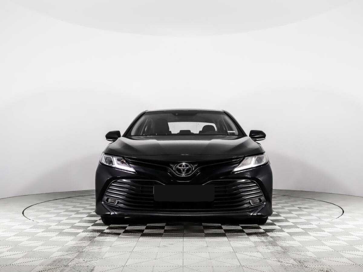 Toyota Camry б/у, 2021, Автоматическая. Фото: #1