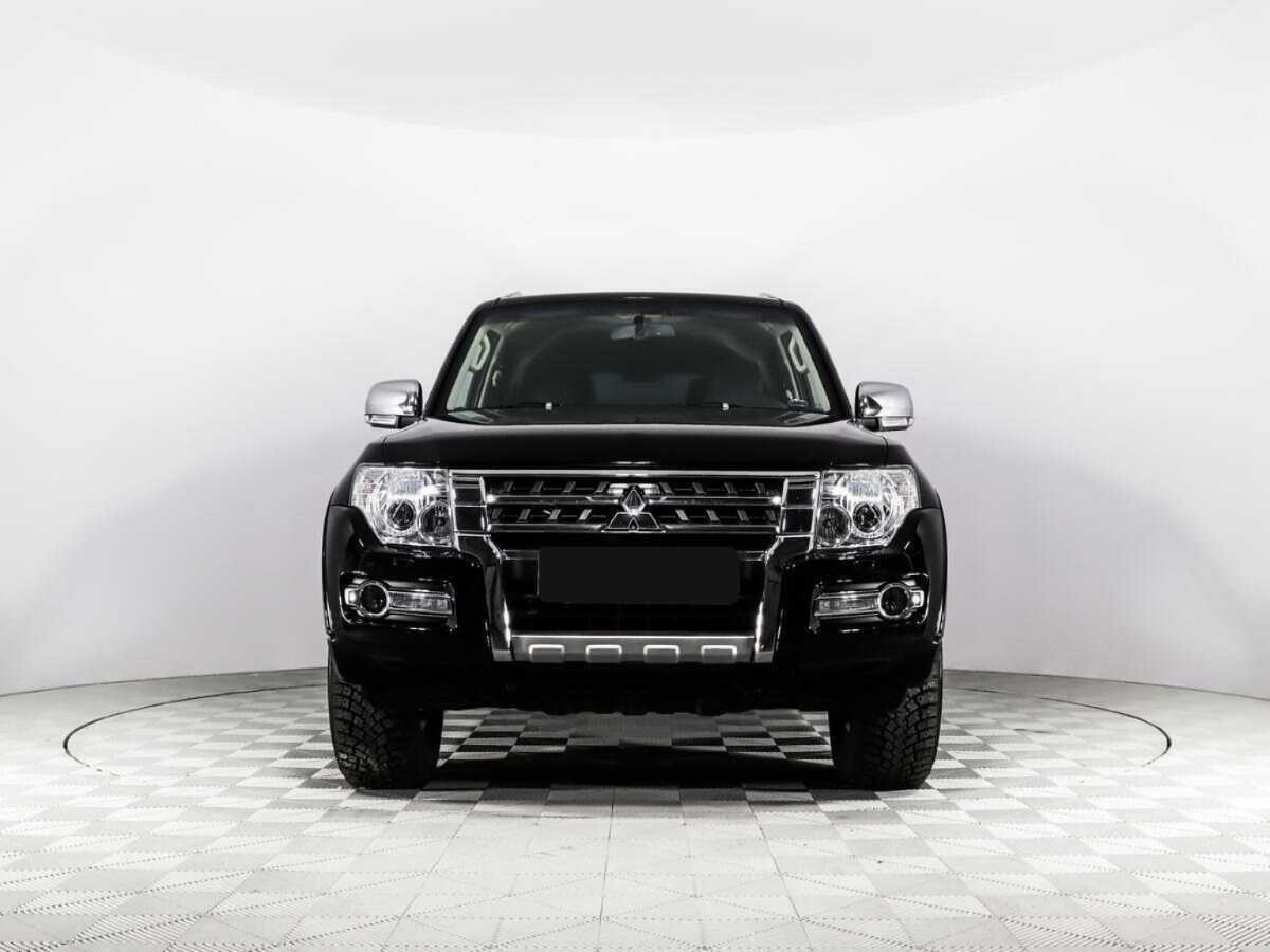 Mitsubishi Pajero б/у, 2015, Автоматическая. Фото: #1