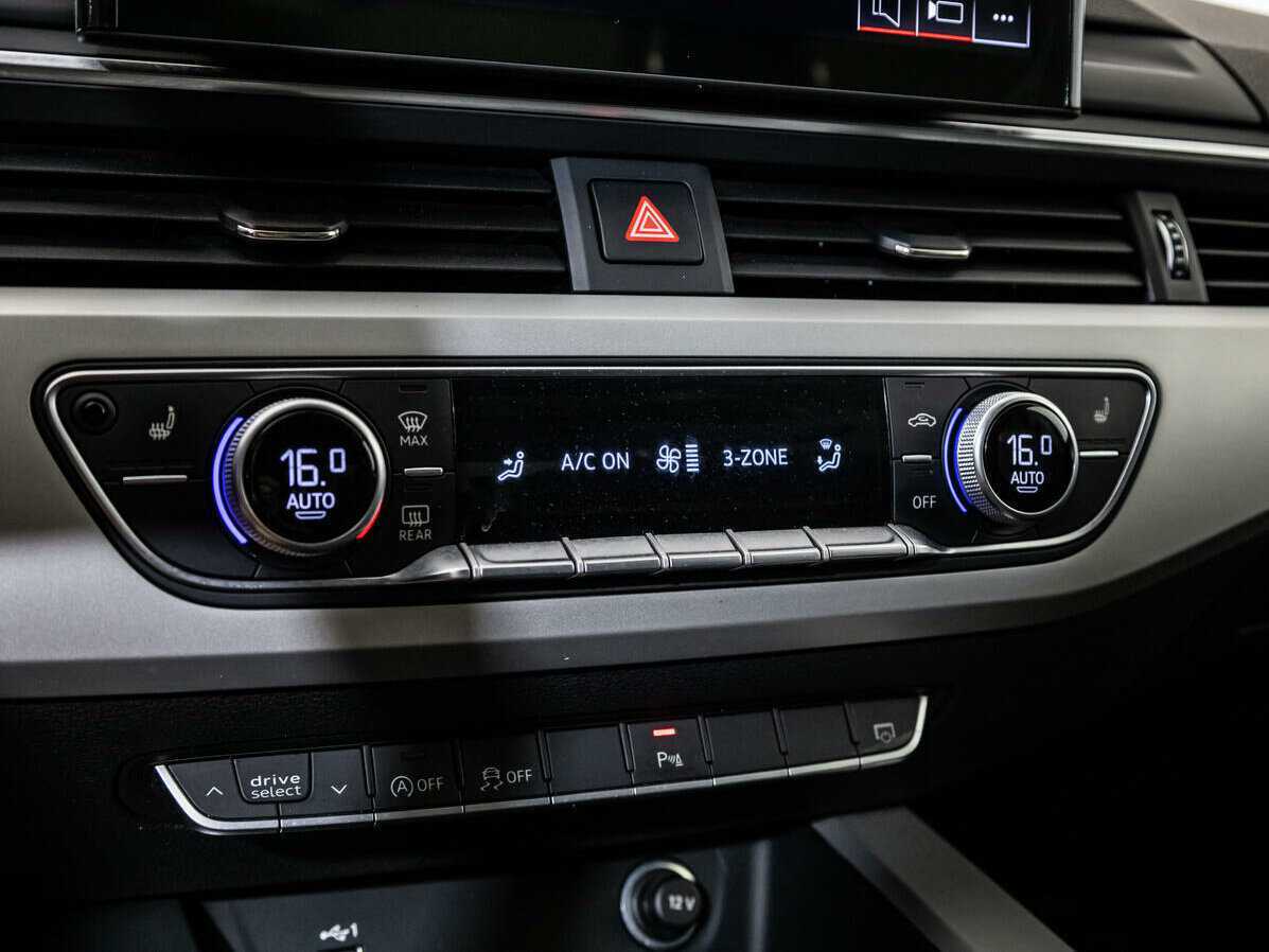 Audi A4 б/у, 2020, Роботизированная. Фото: #16