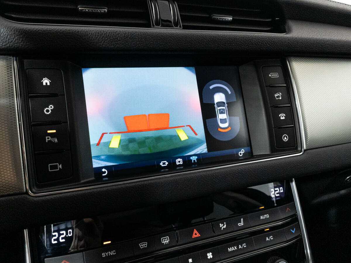 Jaguar XF б/у, 2016, Автоматическая. Фото: #18