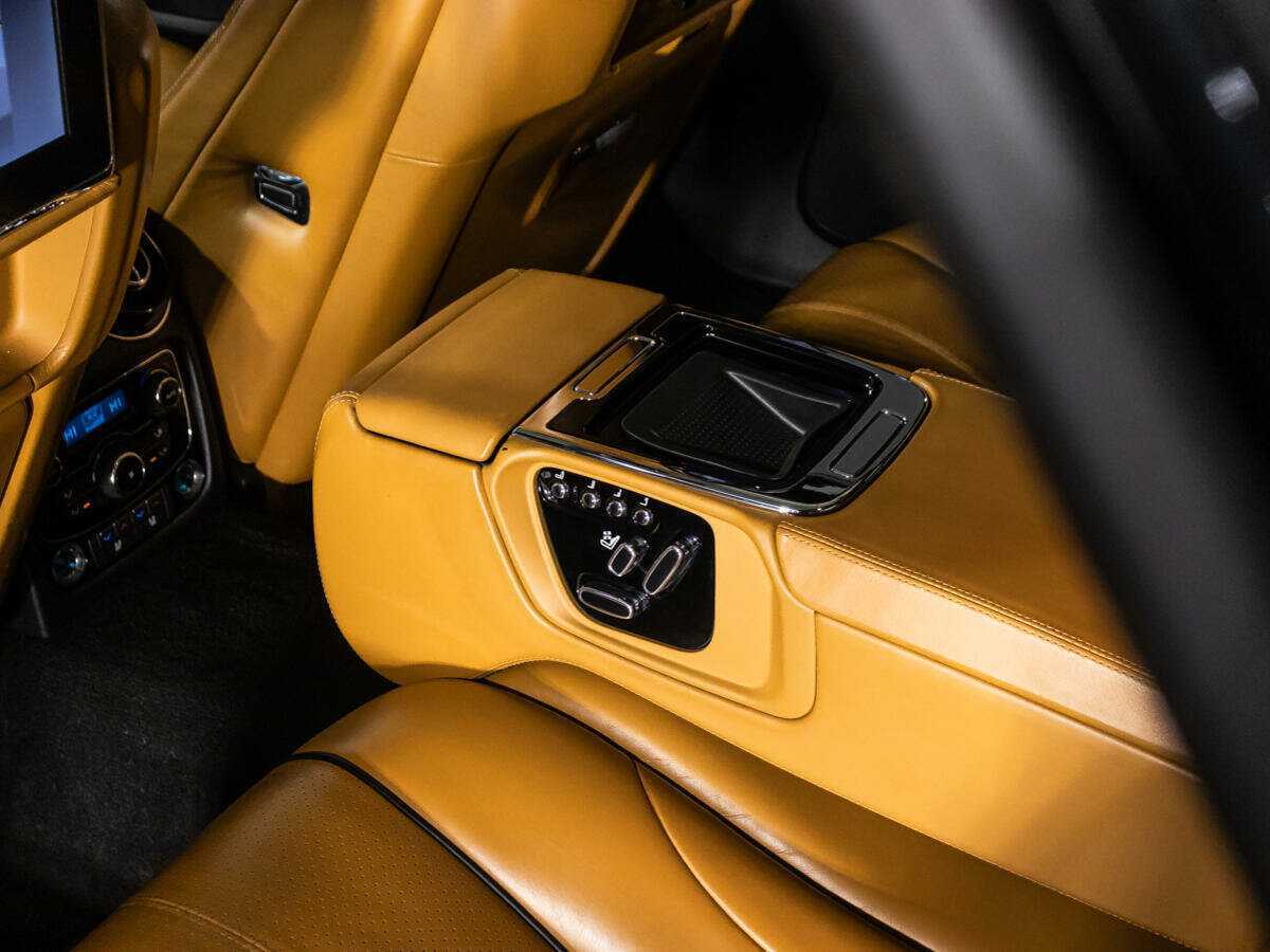 Jaguar XJ б/у, 2016, Автоматическая. Фото: #17