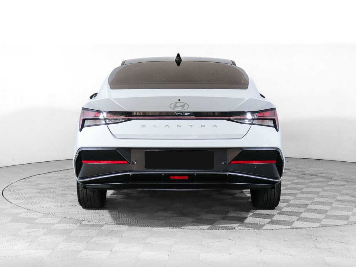 Hyundai Elantra б/у, 2024, Вариатор. Фото: #4