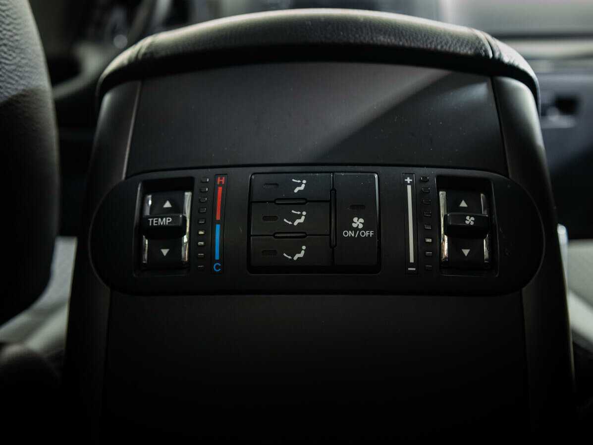 Kia Mohave б/у, 2014, Автоматическая. Фото: #14