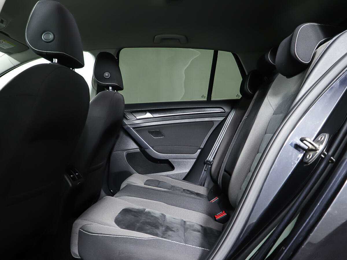 Volkswagen Golf б/у, 2013, Роботизированная. Фото: #10