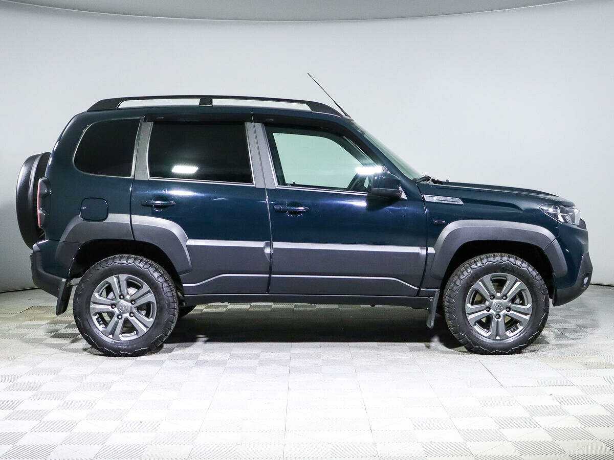 Lada (ВАЗ) Niva б/у, 2023, Механическая. Фото: #3