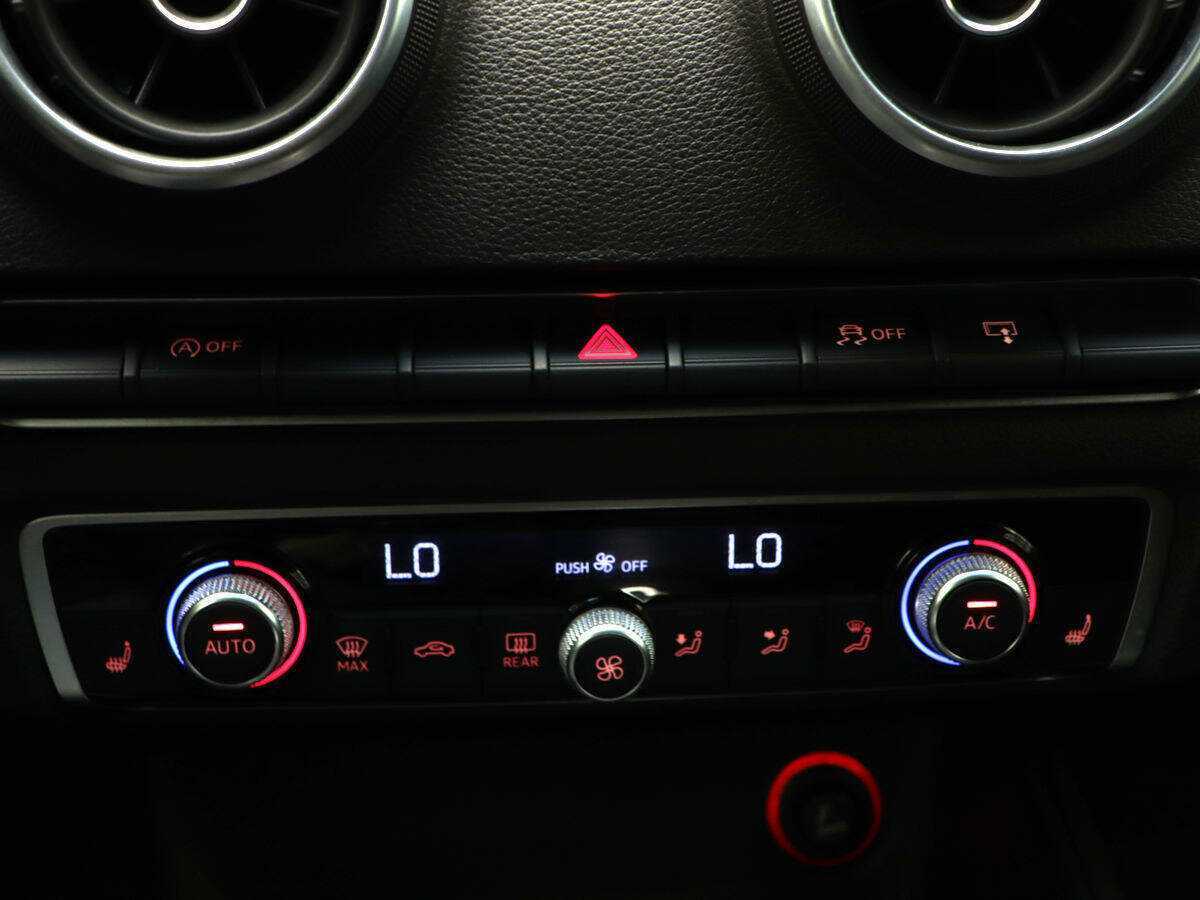 Audi A3 б/у, 2015, Роботизированная. Фото: #17