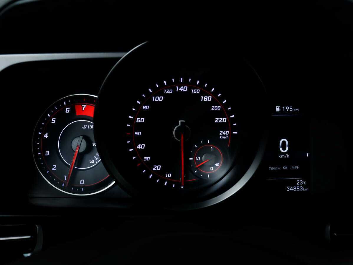 Hyundai Elantra б/у, 2021, Автоматическая. Фото: #9