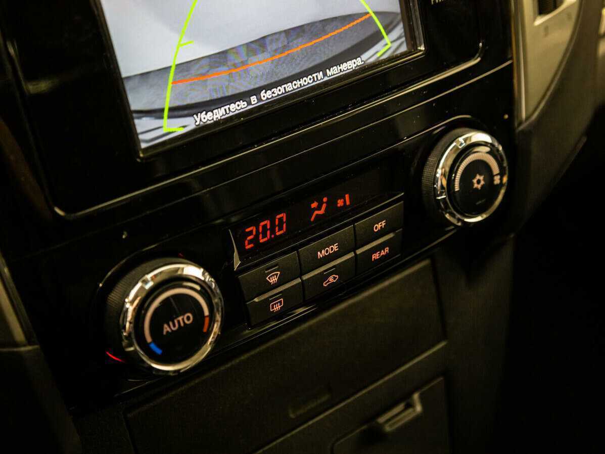 Mitsubishi Pajero б/у, 2015, Автоматическая. Фото: #14