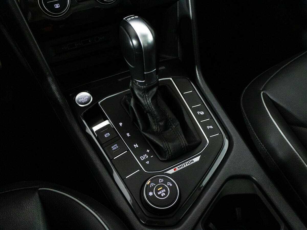 Volkswagen Tiguan б/у, 2018, Роботизированная. Фото: #18