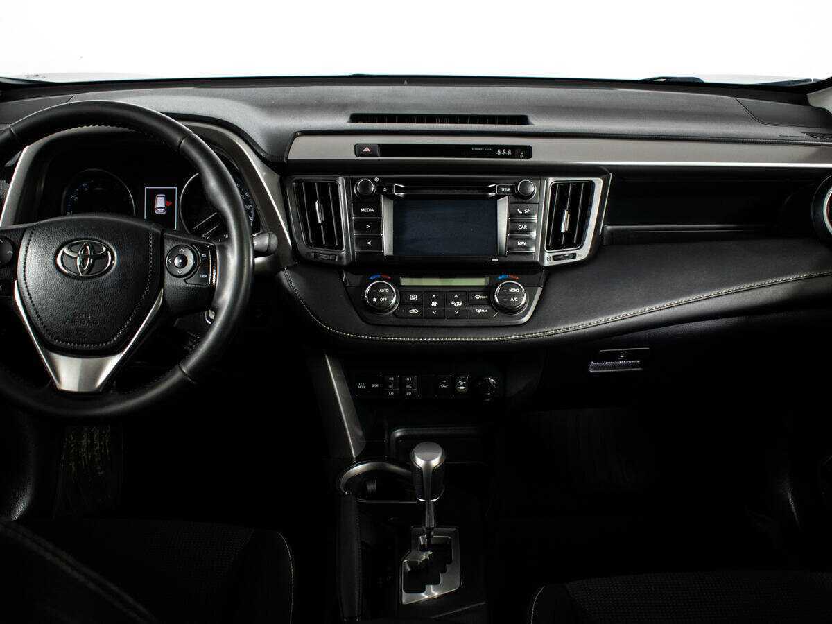 Toyota RAV4 б/у, 2016, Автоматическая. Фото: #9