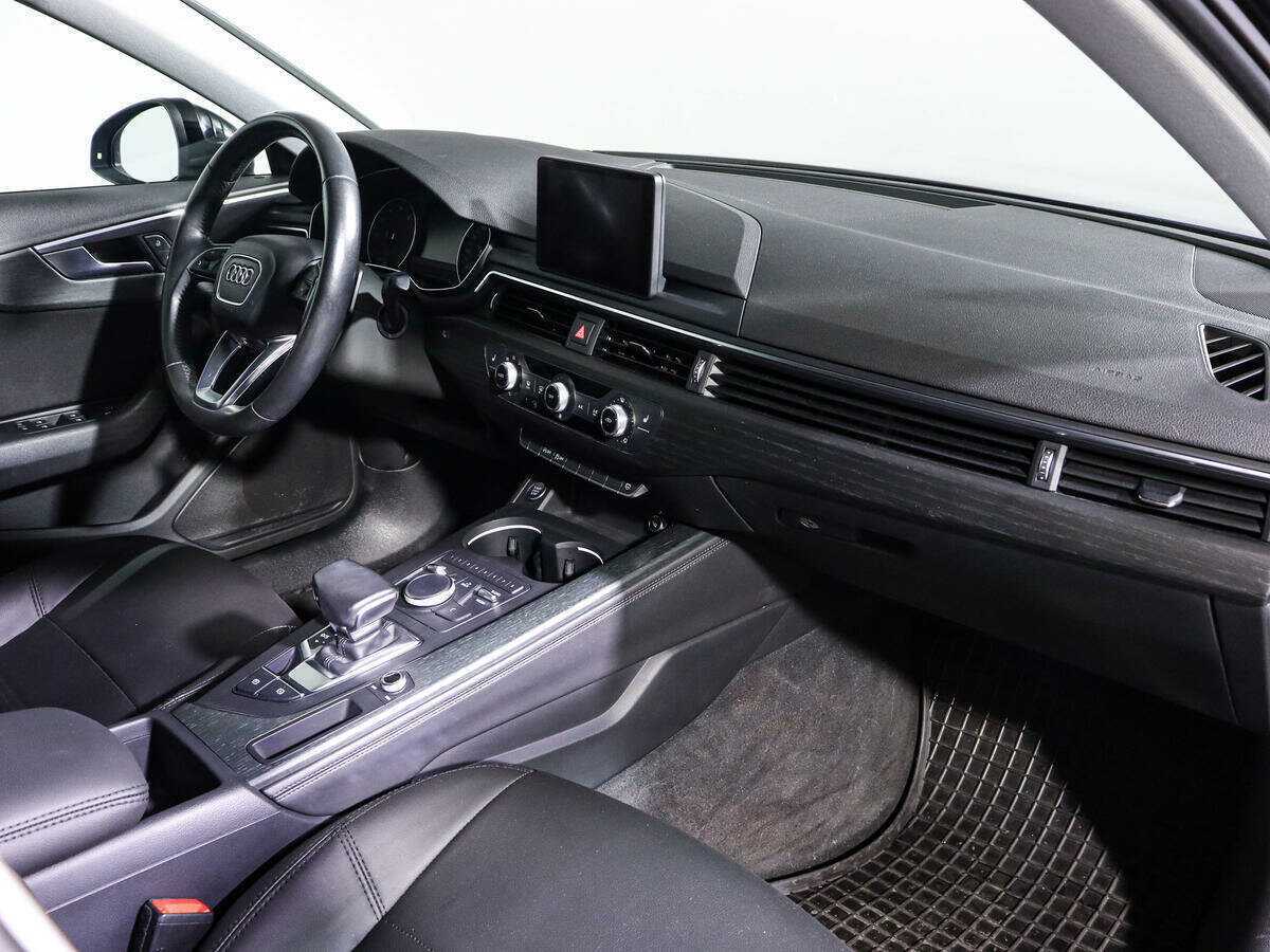 Audi A4 б/у, 2016, Роботизированная. Фото: #6