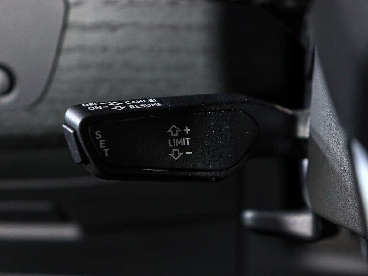 Audi A4 б/у, 2016, Роботизированная. Фото: #14