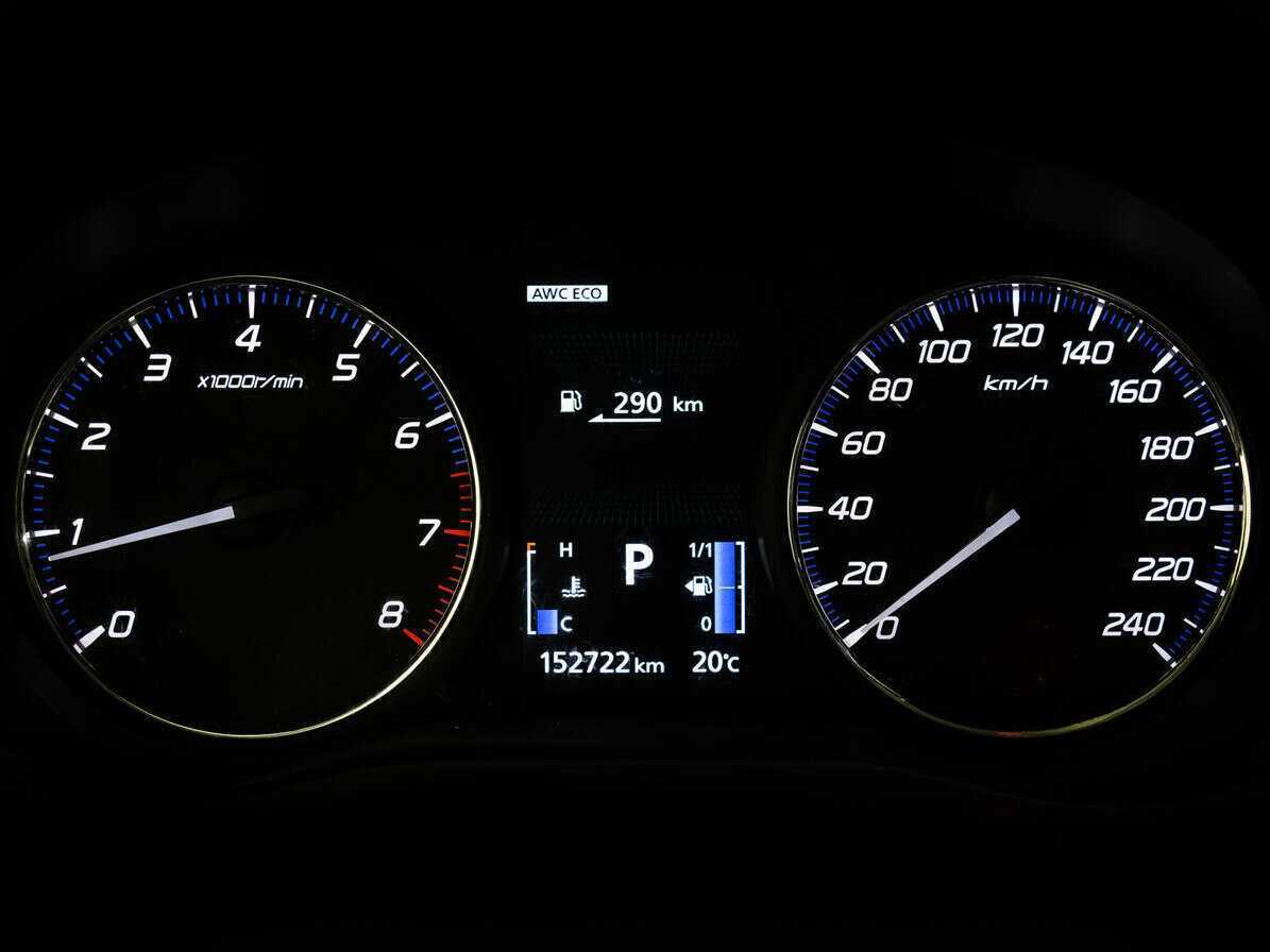 Митсубиши Оутлэндер б/у, 2016, Автоматическая. Фото: #18