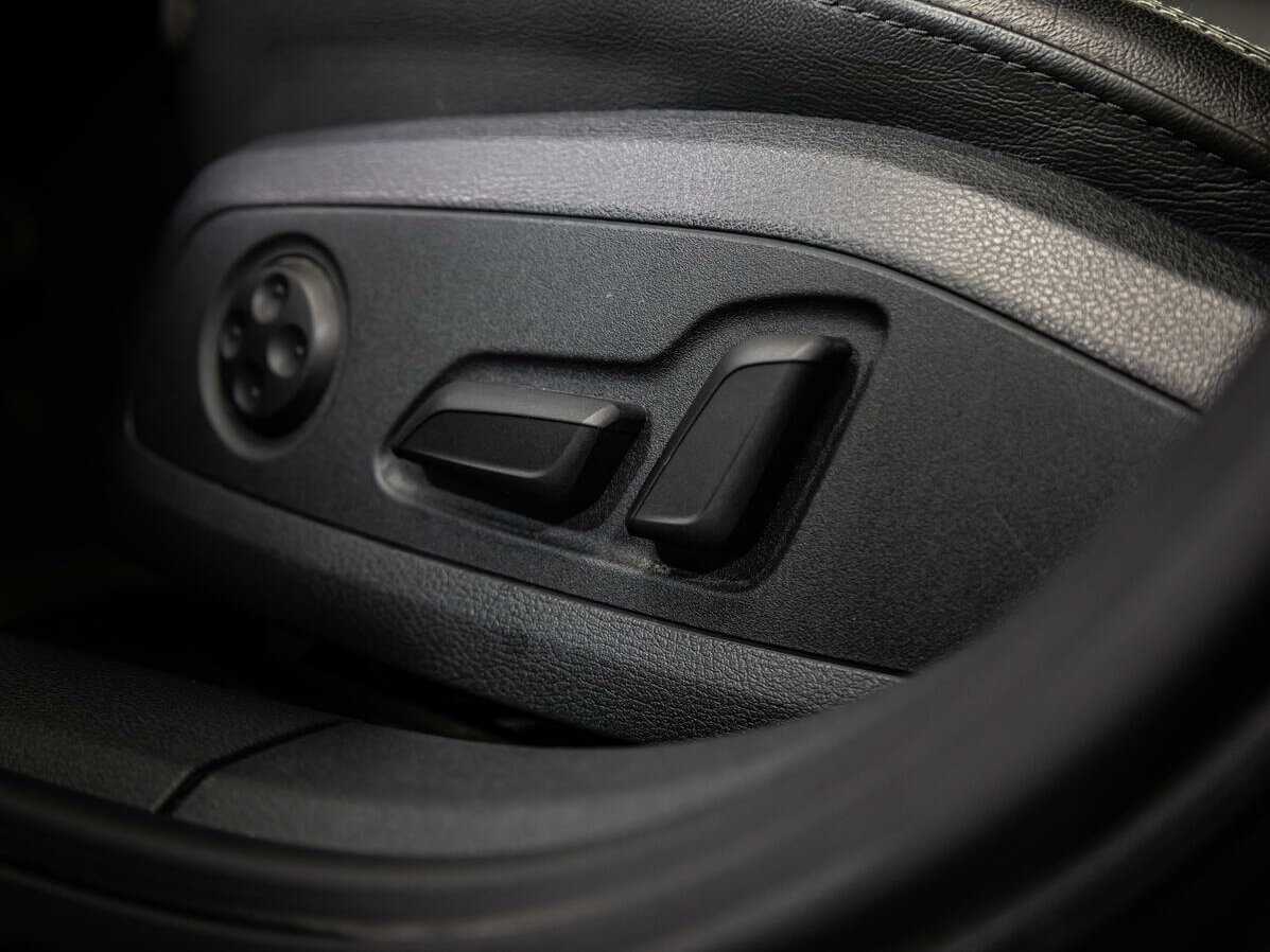 Audi A4 б/у, 2019, Роботизированная. Фото: #17