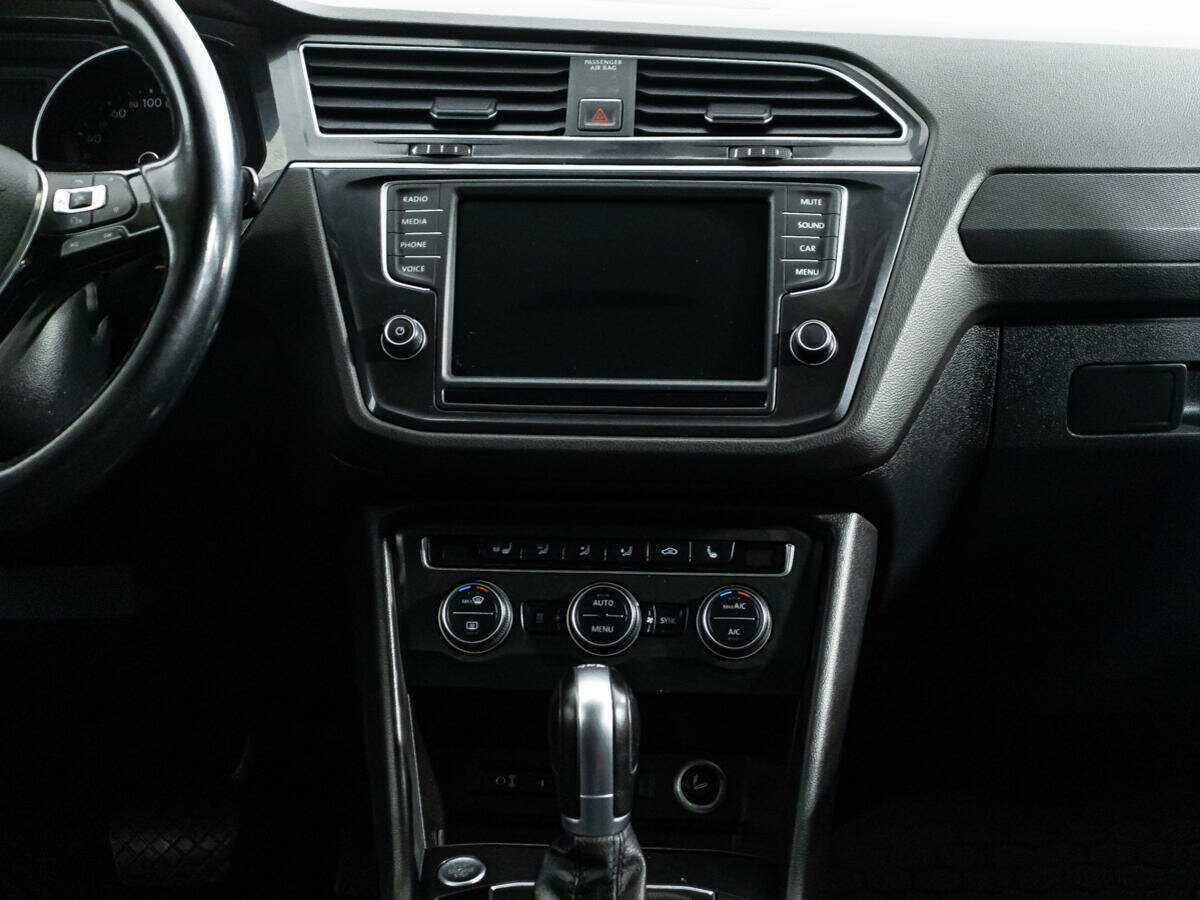 Volkswagen Tiguan б/у, 2017, Роботизированная. Фото: #12