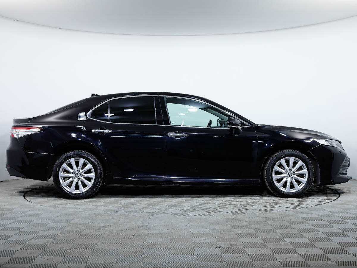 Toyota Camry б/у, 2020, Автоматическая. Фото: #2