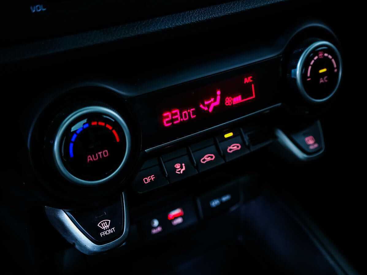 Kia Rio б/у, 2018, Механическая. Фото: #11