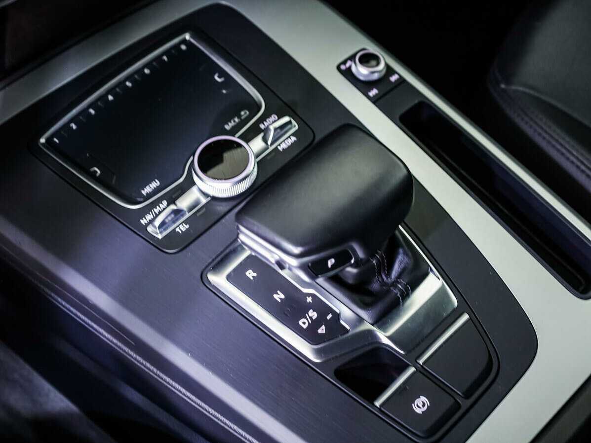 Audi Q5 б/у, 2018, Роботизированная. Фото: #14