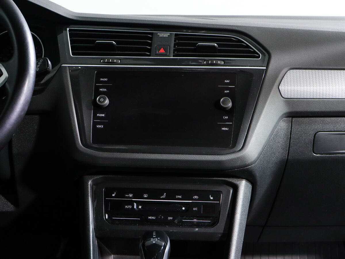 Volkswagen Tiguan б/у, 2020, Роботизированная. Фото: #12