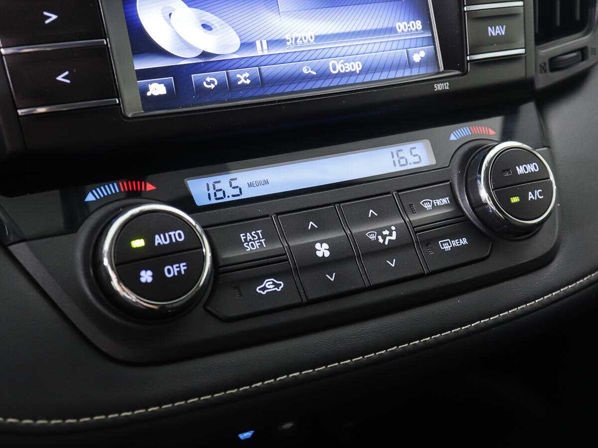 Toyota RAV4 б/у, 2016, Автоматическая. Фото: #15