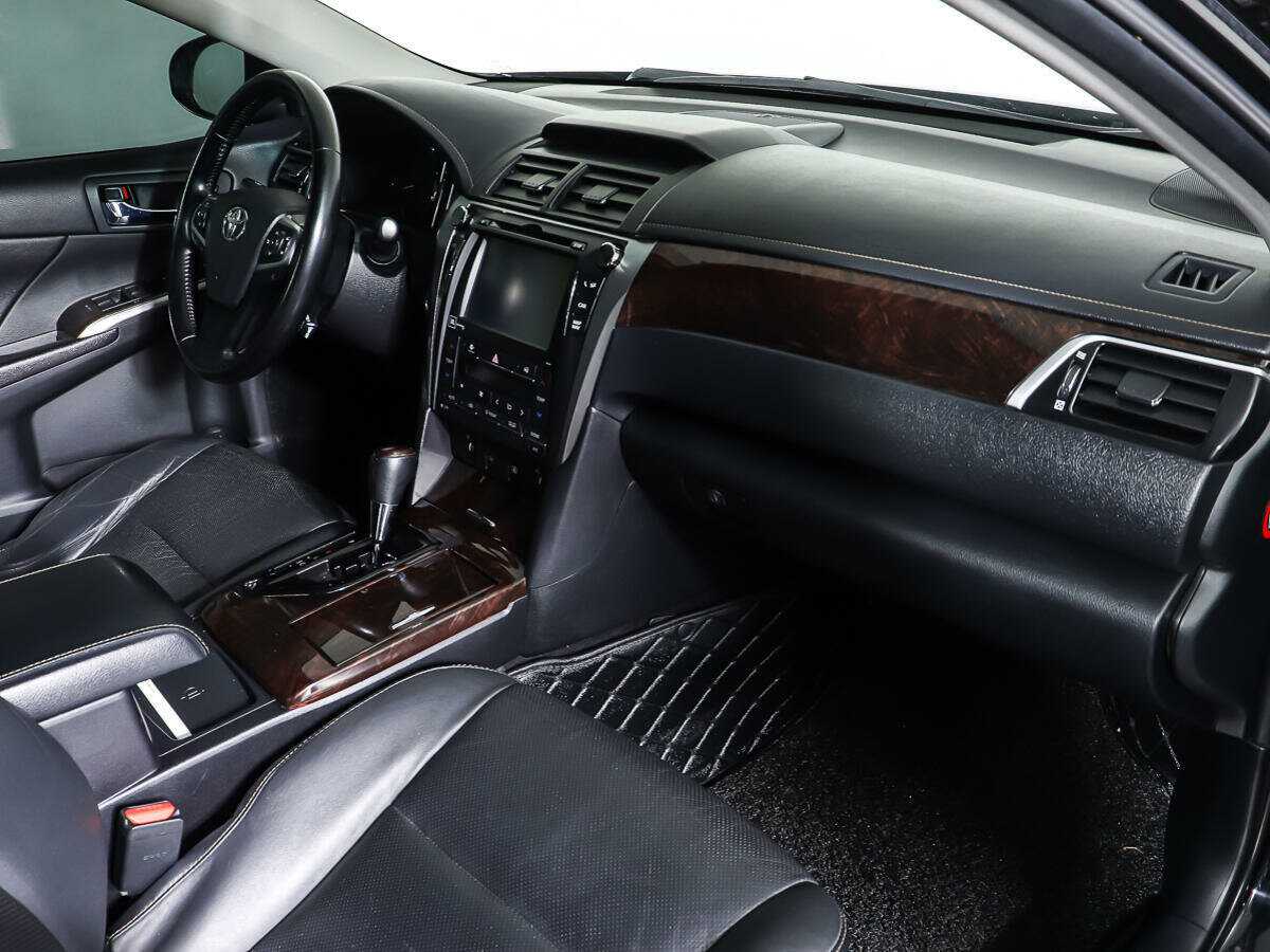 Toyota Camry б/у, 2015, Автоматическая. Фото: #7