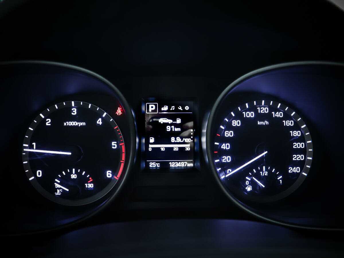 Hyundai Santa Fe б/у, 2016, Автоматическая. Фото: #9