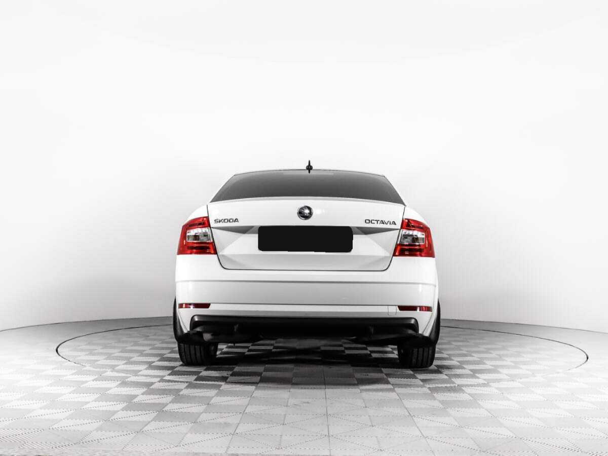 Шкода Октавия б/у, 2018, Роботизированная. Фото: #5
