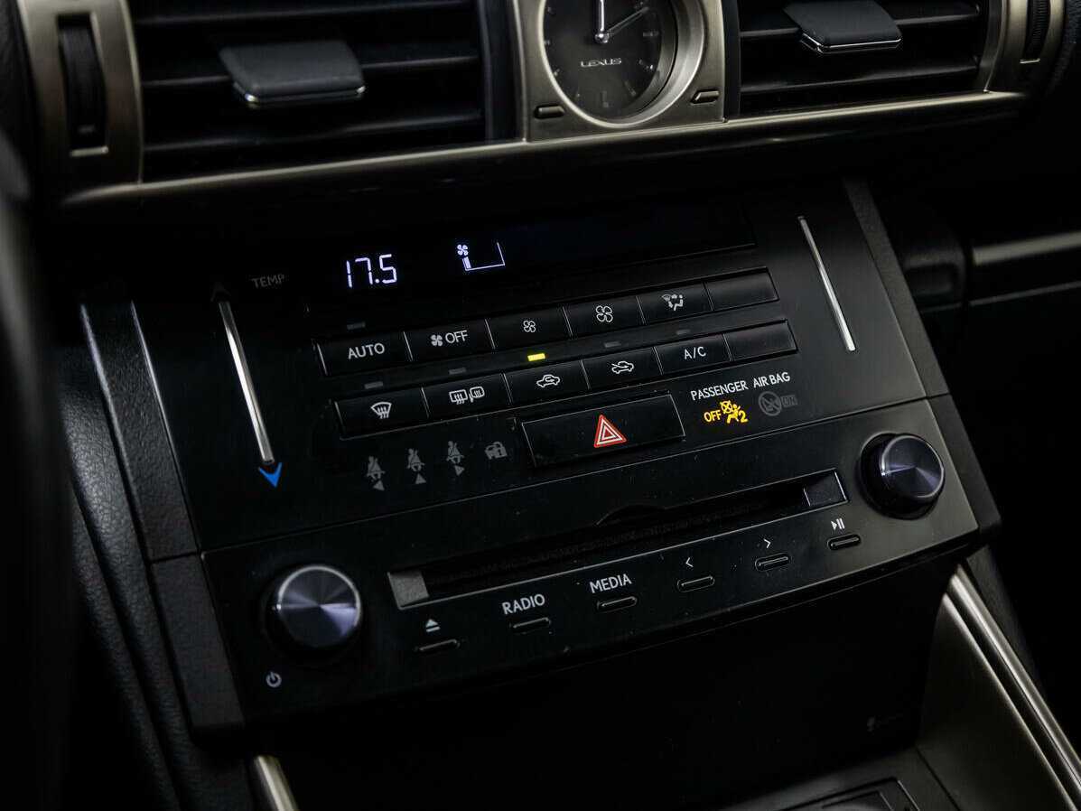 Lexus IS б/у, 2014, Автоматическая. Фото: #12