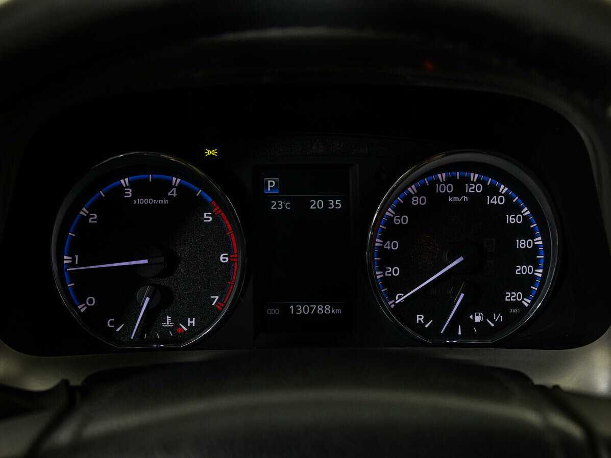 Toyota RAV4 б/у, 2018, Автоматическая. Фото: #9