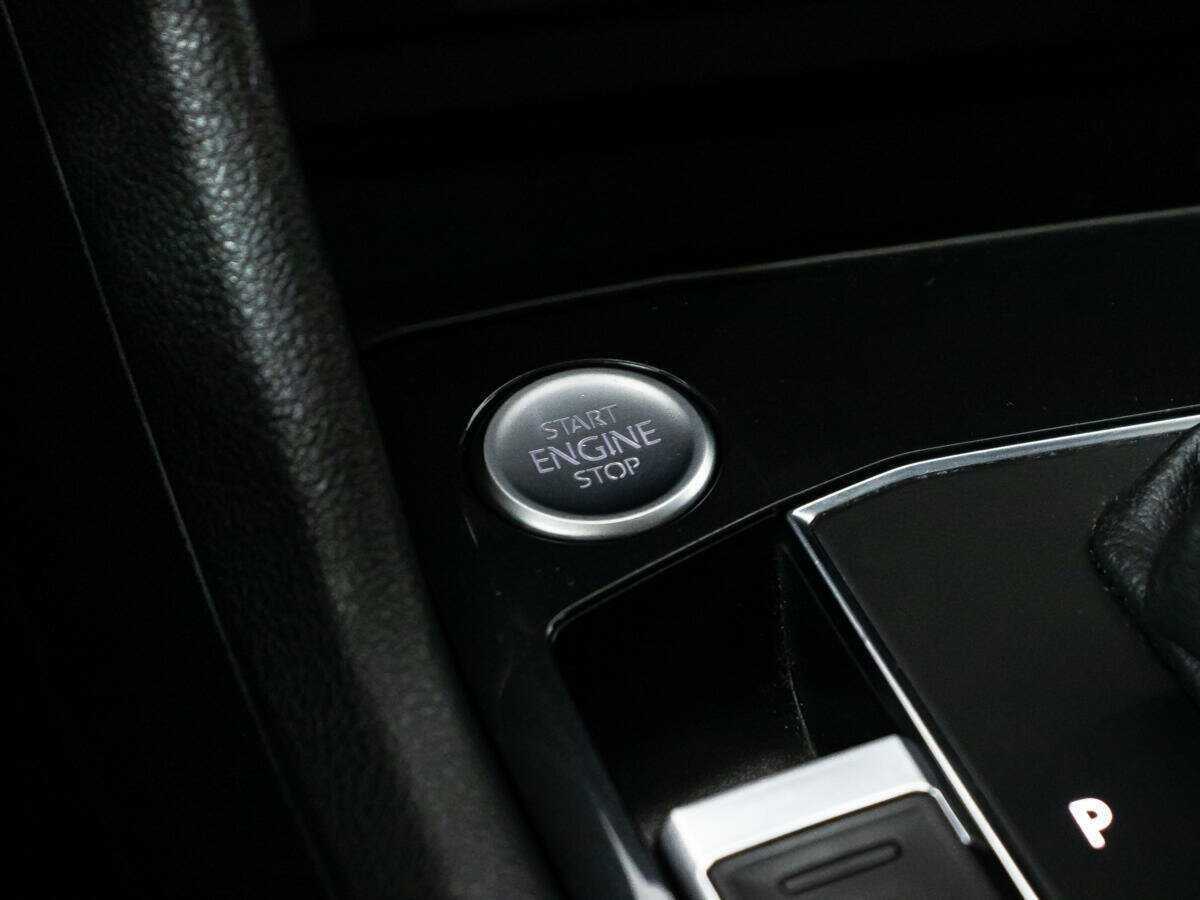 Volkswagen Tiguan б/у, 2020, Роботизированная. Фото: #16