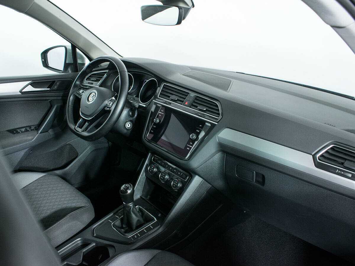 Volkswagen Tiguan б/у, 2019, Механическая. Фото: #7