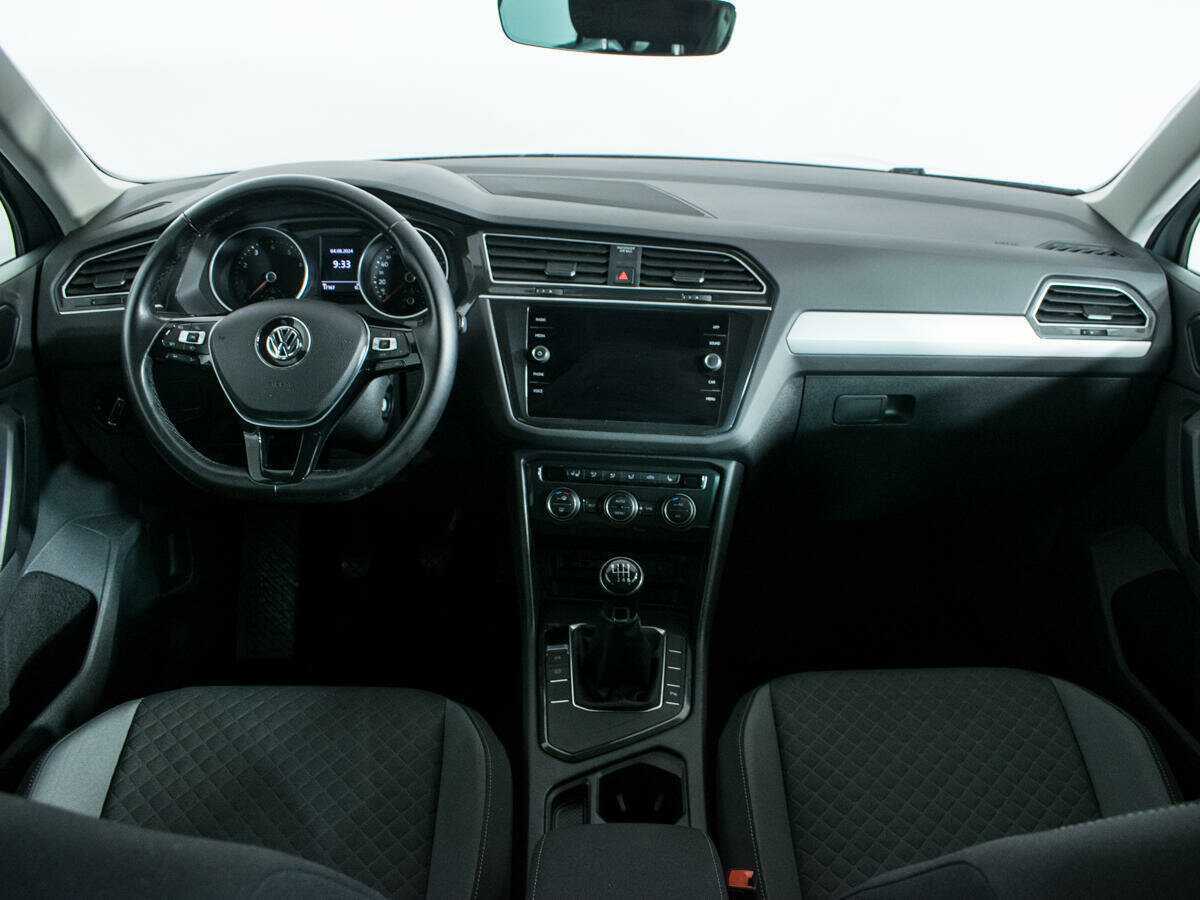 Volkswagen Tiguan б/у, 2019, Механическая. Фото: #10