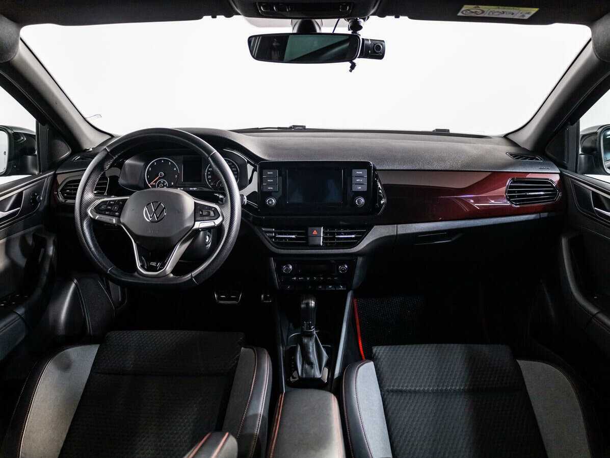 Volkswagen Polo б/у, 2021, Автоматическая. Фото: #11