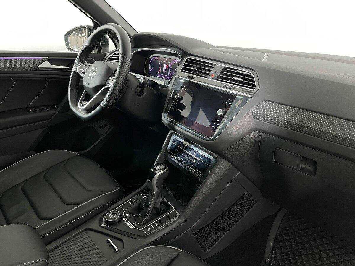 Volkswagen Tiguan б/у, 2021, Роботизированная. Фото: #8