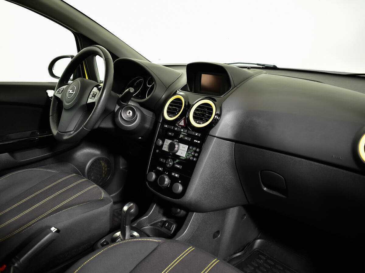 Opel Corsa б/у, 2014, Роботизированная. Фото: #8