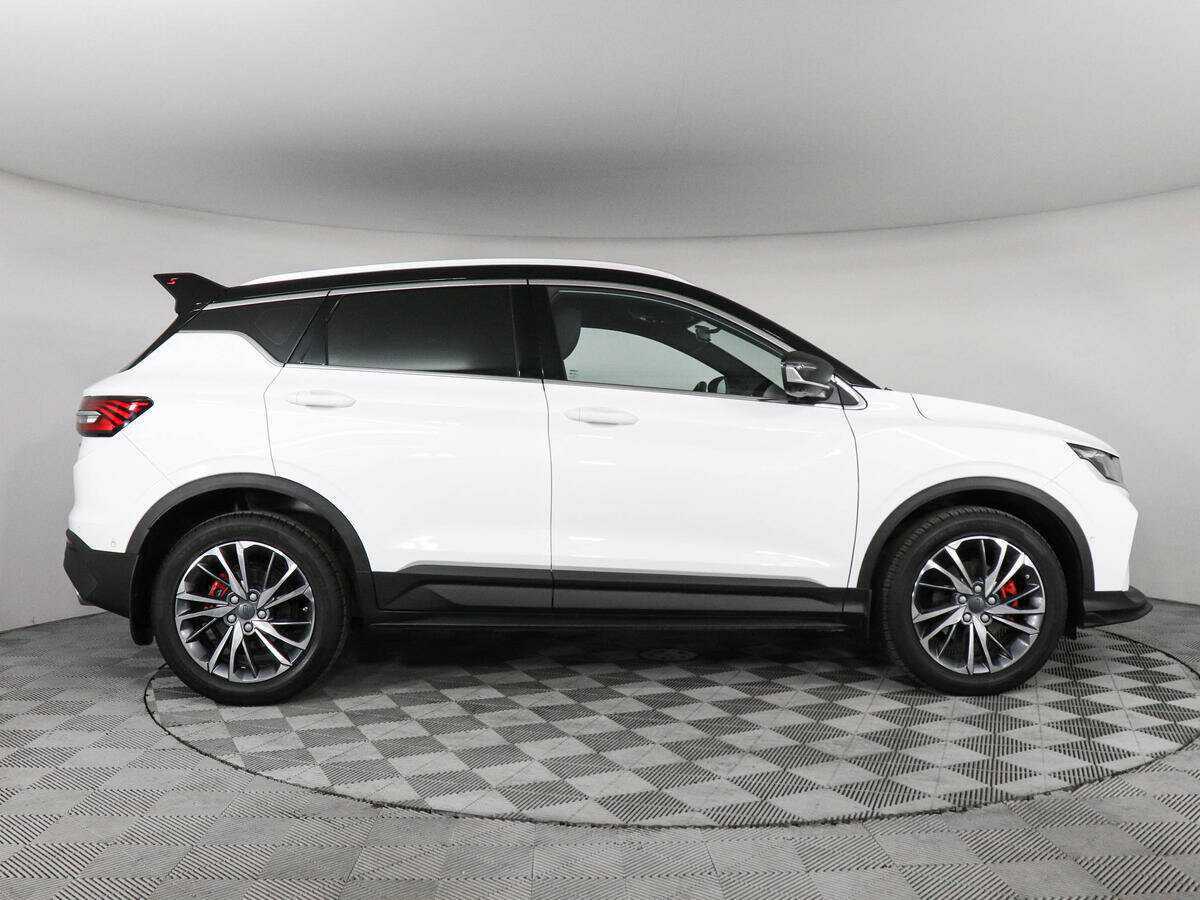 Geely Coolray б/у, 2023, Роботизированная. Фото: #3