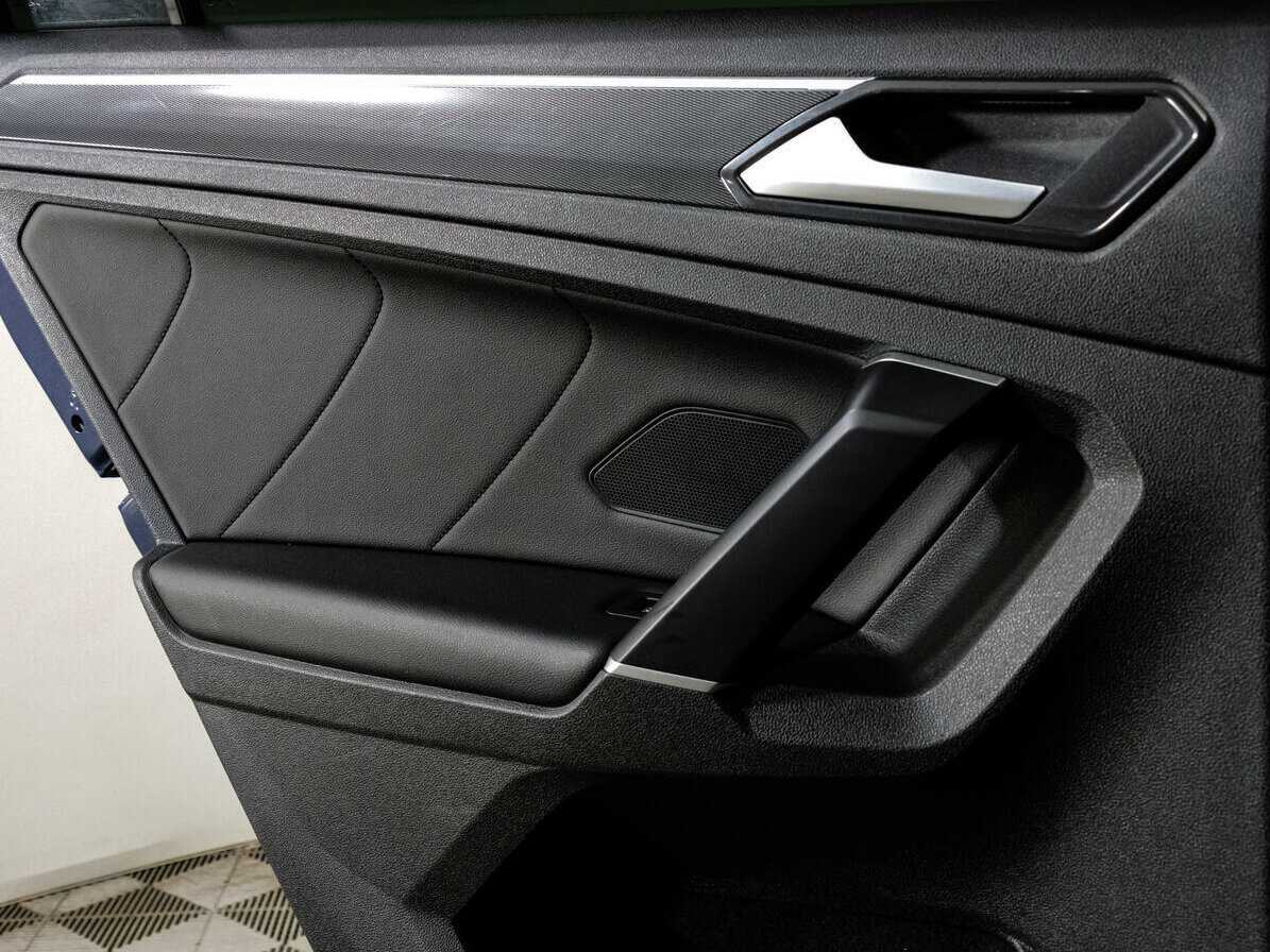 Volkswagen Tiguan б/у, 2017, Роботизированная. Фото: #15