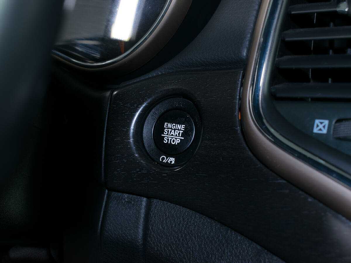 Jeep Grand Cherokee б/у, 2016, Автоматическая. Фото: #14