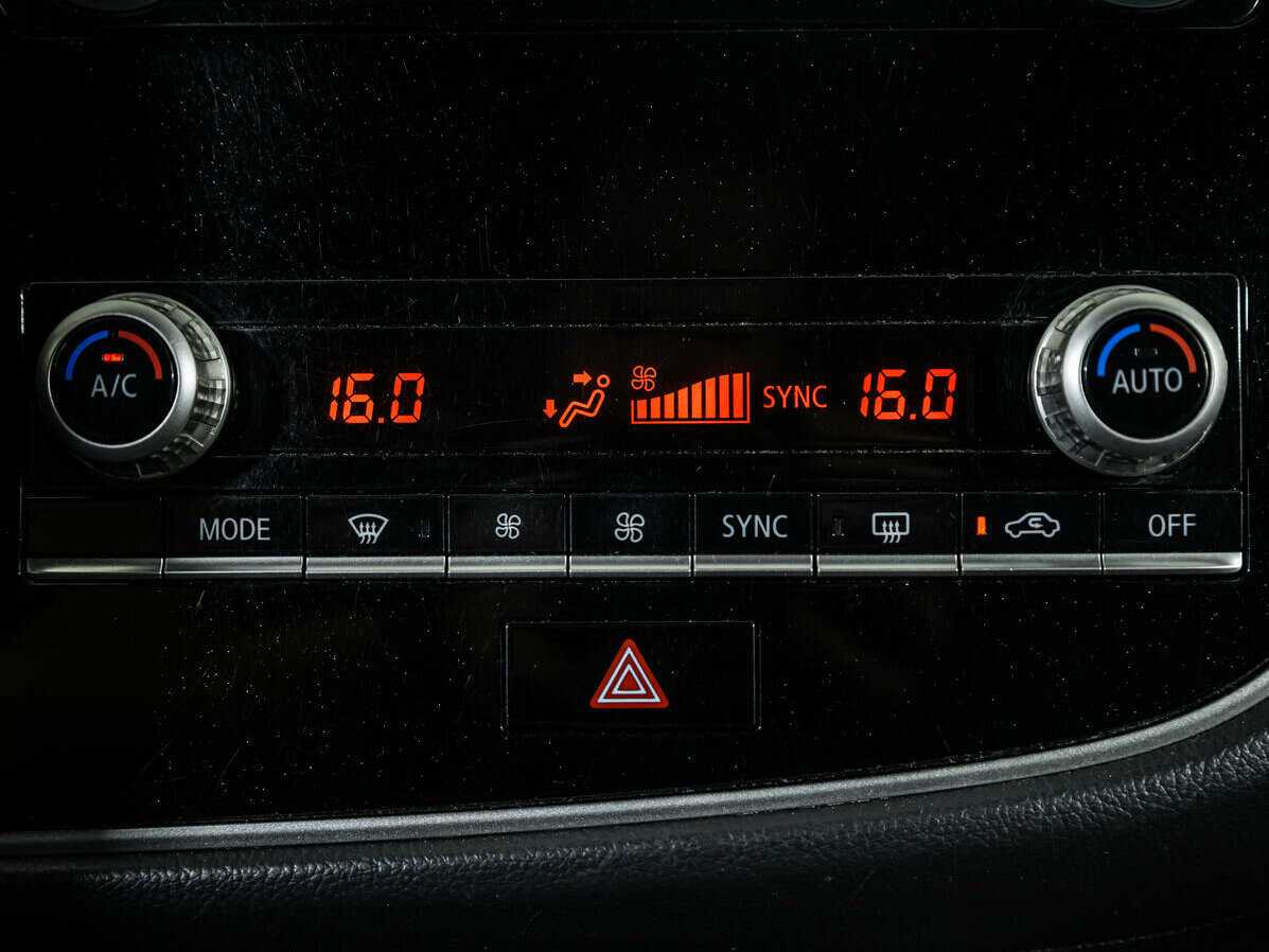 Mitsubishi Outlander б/у, 2021, Вариатор. Фото: #10