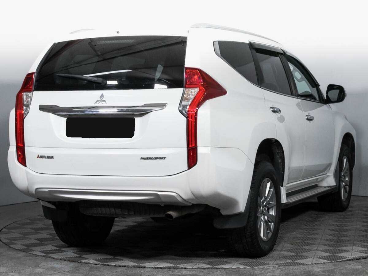 Mitsubishi Pajero Sport б/у, 2018, Автоматическая. Фото: #4